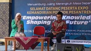 Live Talkshow: Pesantren Berperan dalam Isu Kesehatan dan Lingkungan di Expo Kemandirian Pesantren 2024