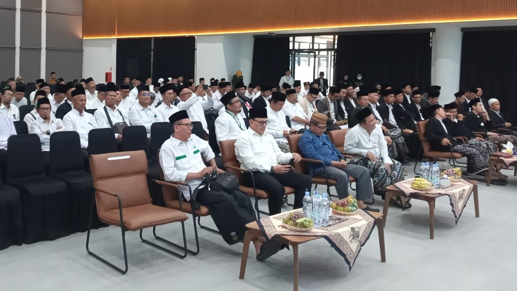 Dr. H. Ahmad Zuhdi Muhdlor Tekankan pentingnya merubah wacana menjadi aksi pada MUSKERCAB I dan Pelantikan Lembaga PCNU Kota Yogyakarta