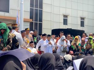 Massa Santri Baca Tuntutan di Polda DIY: Larang Miras dan Adili Penusuk Santri