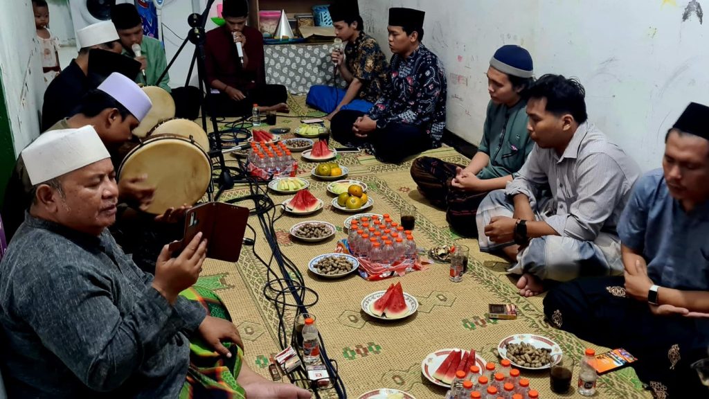 Sejarah dan Keutamaan Sholawat Banjari