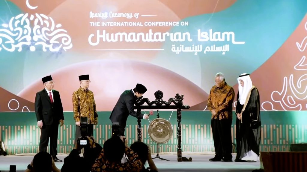 Pemukulan Gong Oleh MENAG RI Tandai Dibukanya Konferensi Internasional Humanitarian Islam