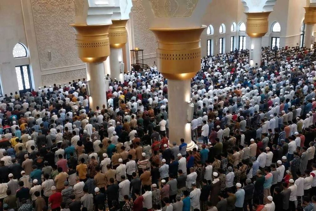 Bacaan Bilal Shalat Tarawih dan Jawabannya Serta Doa Kamilin