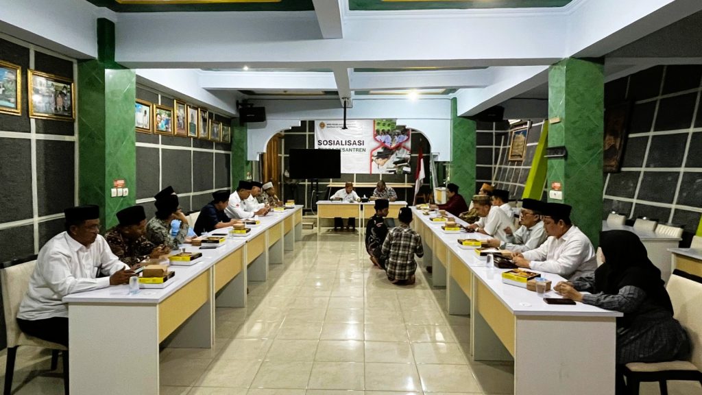 RMI PWNU DIY Gelar FGD Sosialisasi Perda Pesantren di Ponpes Al Mumtaz